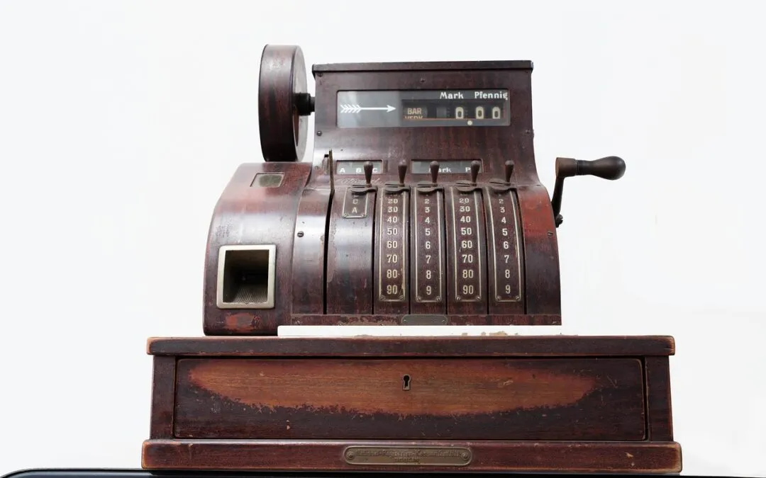 How Sales Commission Compensation Plans Differ from Traditional Base Pay and Bonus Plans